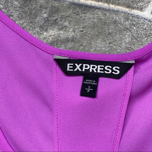Express Semi Sheer Split Back Tank Top - Picture 5 of 7